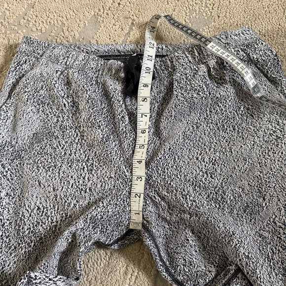 Lululemon Jet Pants  7/8 Length pull on black white speckled Luxtreme 10 - Picture 7 of 11
